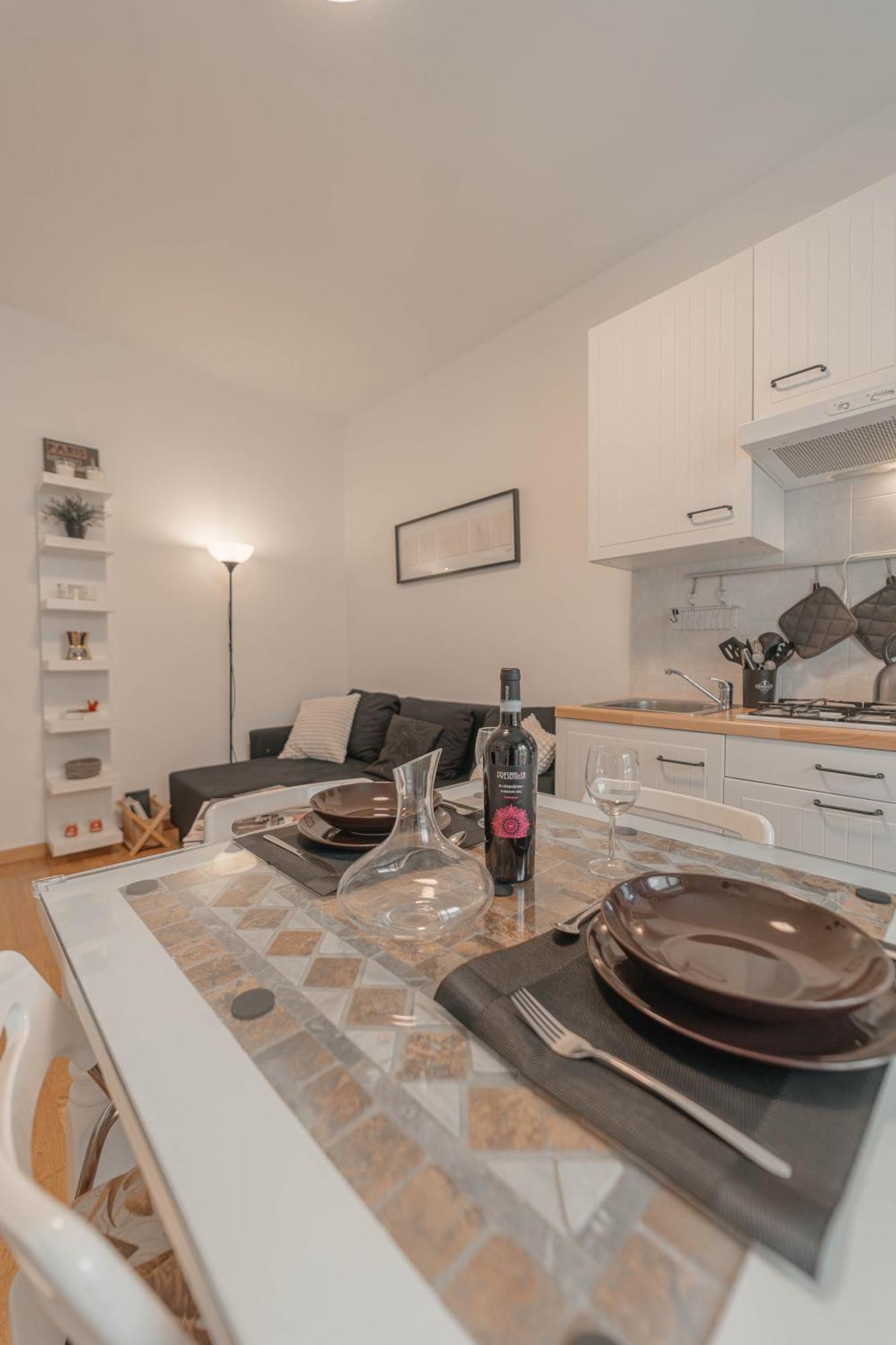 Solari New Apt Μιλάνο Εξωτερικό φωτογραφία